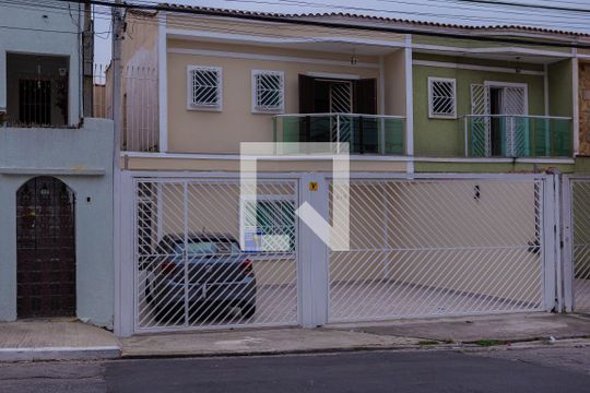 Fachada de casa à venda com 2 quartos, 87m² em Artur Alvim, São Paulo