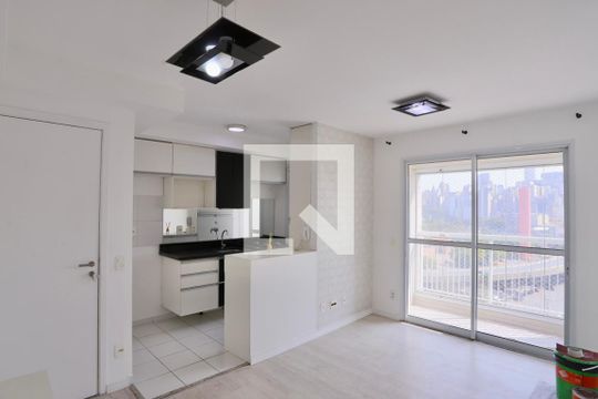 Apartamento à venda com 2 quartos, 52m² em Brás, São Paulo