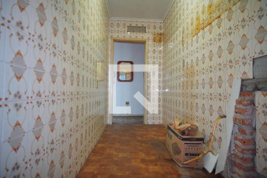 Cozinha de apartamento à venda com 2 quartos, 70m² em Vila Jardim, Porto Alegre
