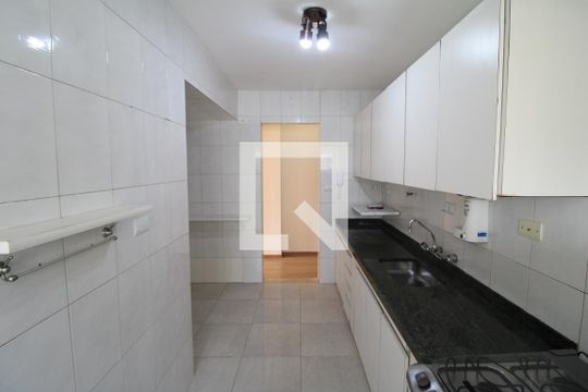 Cozinha de apartamento para alugar com 2 quartos, 64m² em Lauzane Paulista, São Paulo