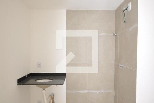 Banheiro  de kitnet/studio para alugar com 1 quarto, 31m² em Vila Guilherme, São Paulo