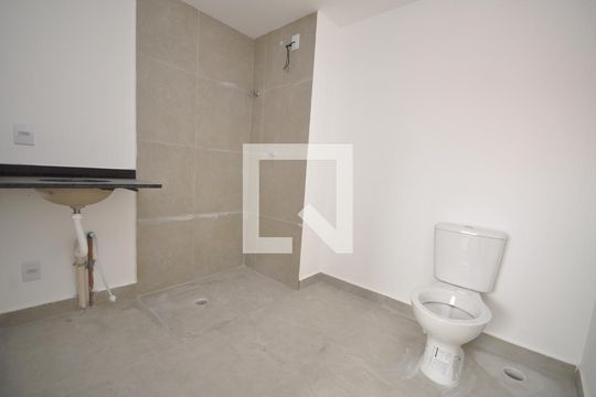 Banheiro  de kitnet/studio para alugar com 1 quarto, 31m² em Vila Guilherme, São Paulo