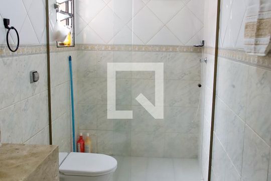 Banheiro da Suíte 4 de casa à venda com 4 quartos, 198m² em Cipava, Osasco