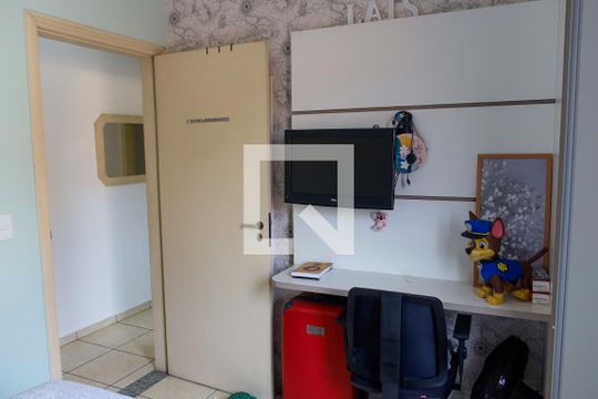 Quarto 2 de casa à venda com 4 quartos, 198m² em Cipava, Osasco