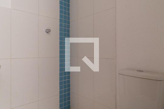 Banheiro de apartamento à venda com 2 quartos, 42m² em Vila Sao Geraldo, São Paulo
