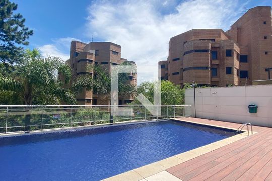 Piscina de apartamento à venda com 4 quartos, 196m² em Melville Empresarial I E Ii, Barueri