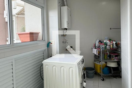 Área de Serviço de apartamento à venda com 4 quartos, 196m² em Melville Empresarial I E Ii, Barueri