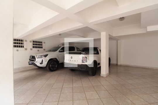 Garagem de apartamento à venda com 5 quartos, 300m² em Indaiá, Belo Horizonte