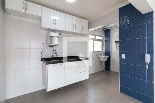 Cozinha de apartamento à venda com 3 quartos, 72m² em Jardim Sonia, São Paulo