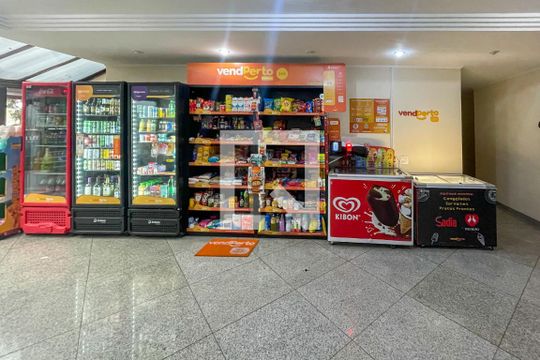 Área comum de apartamento à venda com 2 quartos, 65m² em Pinheiros, São Paulo