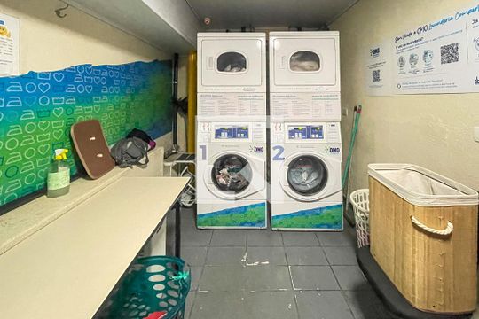 Área comum de apartamento à venda com 2 quartos, 65m² em Pinheiros, São Paulo