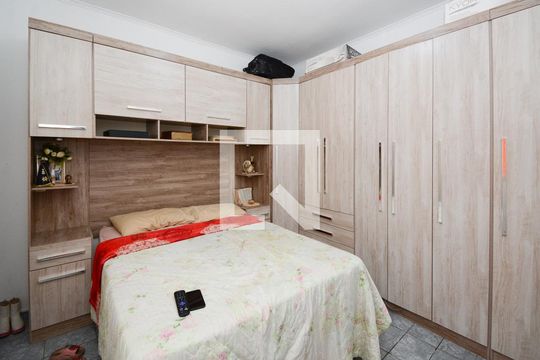 Quarto 1 de casa para alugar com 5 quartos, 222m² em Jardim Maria Cecilia, São Bernardo do Campo