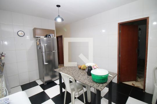 Cozinha de casa para alugar com 3 quartos, 140m² em Parada de Lucas, Rio de Janeiro
