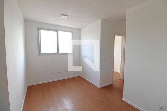 Sala de apartamento para alugar com 2 quartos, 42m² em Engenho de Dentro, Rio de Janeiro