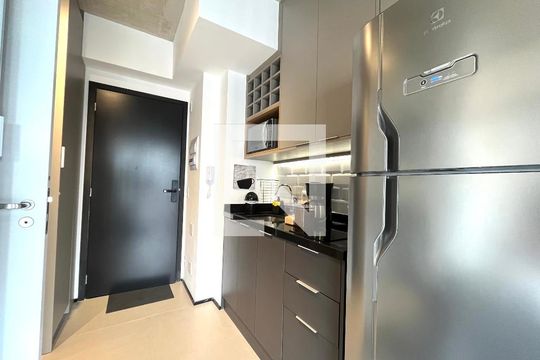 Cozinha de kitnet/studio para alugar com 1 quarto, 23m² em Vila Clementino, São Paulo
