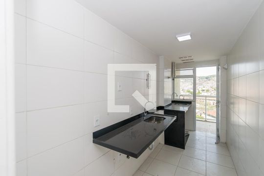 Cozinha de apartamento à venda com 2 quartos, 114m² em Olaria, Rio de Janeiro