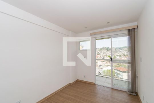 Apartamento à venda com 2 quartos, 114m² em Olaria, Rio de Janeiro