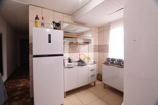 Cozinha e Área de Serviço de apartamento à venda com 2 quartos, 44m² em Guajuviras, Canoas