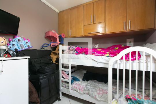 Quarto 1  de apartamento à venda com 2 quartos, 44m² em Vila Carmosina, São Paulo