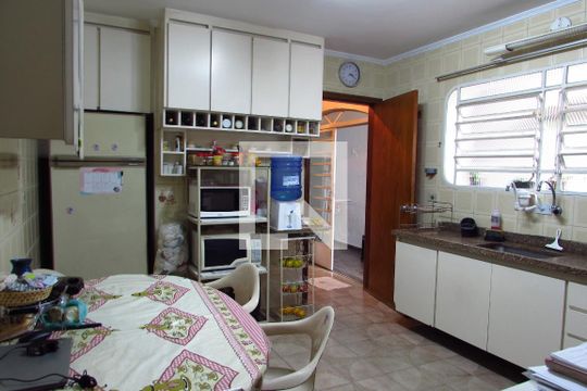Cozinha de casa à venda com 3 quartos, 250m² em Jardim Bonfiglioli, São Paulo