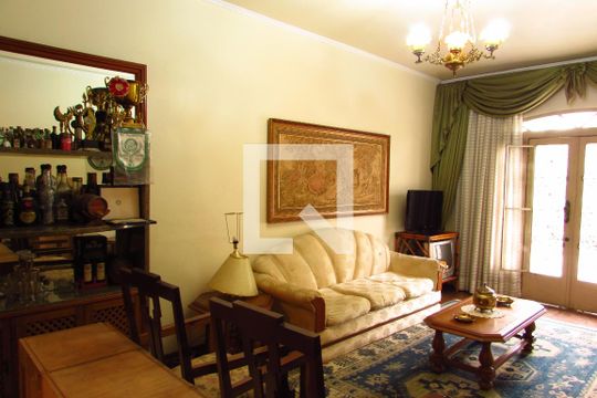 Sala de casa à venda com 3 quartos, 250m² em Jardim Bonfiglioli, São Paulo