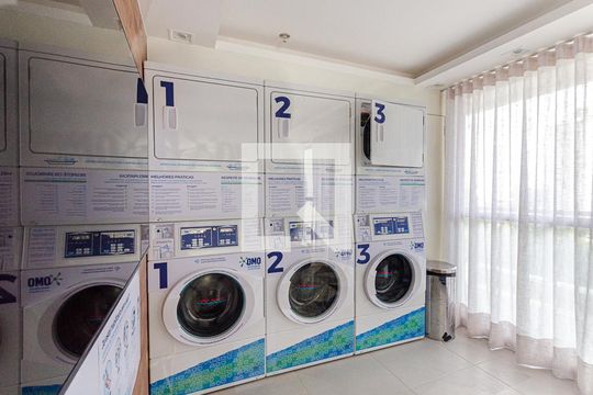 Área comum de apartamento para alugar com 1 quarto, 39m² em Ingá, Niterói