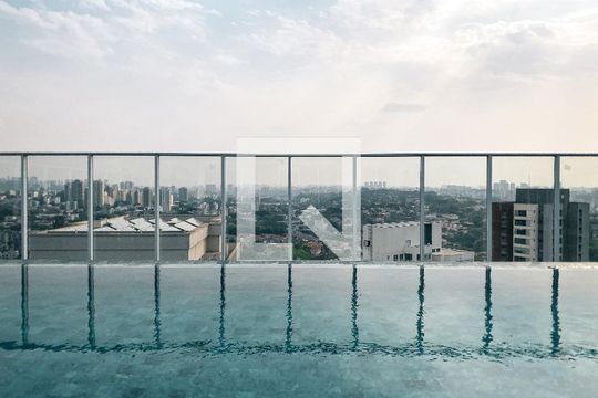 Área comum de kitnet/studio para alugar com 1 quarto, 26m² em Butantã, São Paulo