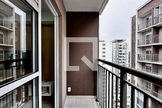 Sacada de apartamento à venda com 1 quarto, 27m² em Jardim Caravelas, São Paulo