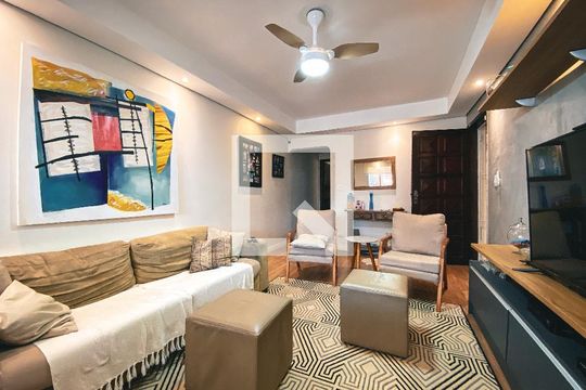 Sala de casa à venda com 3 quartos, 120m² em Vila Polopoli, São Paulo