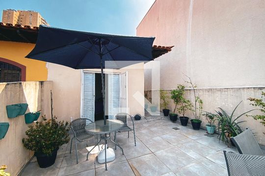 Varanda de casa à venda com 3 quartos, 120m² em Vila Polopoli, São Paulo