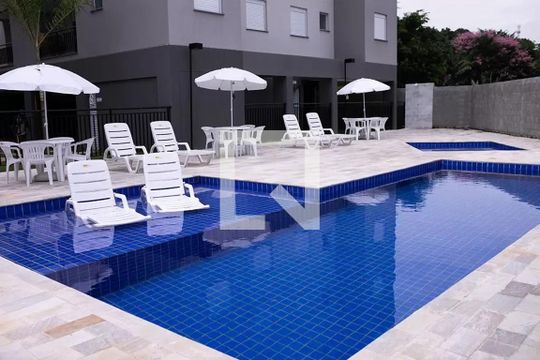 Área comum - Piscina de apartamento para alugar com 2 quartos, 56m² em Jardim Recanto Suave, Cotia