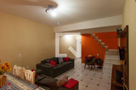 Sala 1 de casa à venda com 4 quartos, 157m² em Vila Sapopemba, São Paulo