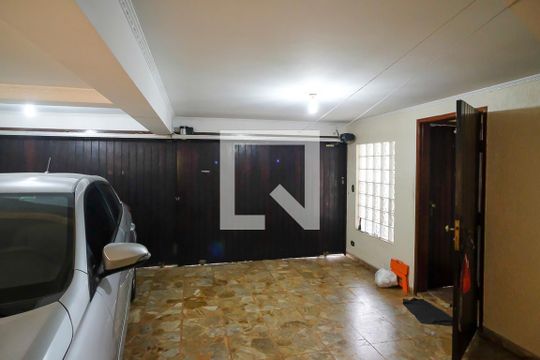 Garagem de casa à venda com 3 quartos, 191m² em Boa Vista, São Caetano do Sul