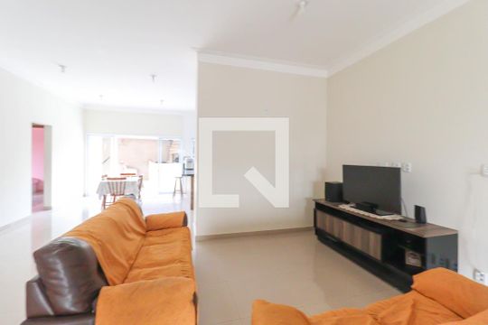 Sala de casa de condomínio à venda com 3 quartos, 270m² em Jardim Promeca, Várzea Paulista