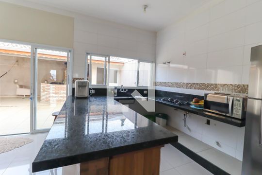 Cozinha e Área de Serviço de casa de condomínio à venda com 3 quartos, 270m² em Jardim Promeca, Várzea Paulista