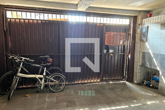 Garagem 2 de casa à venda com 4 quartos, 180m² em Vila da Saúde, São Paulo