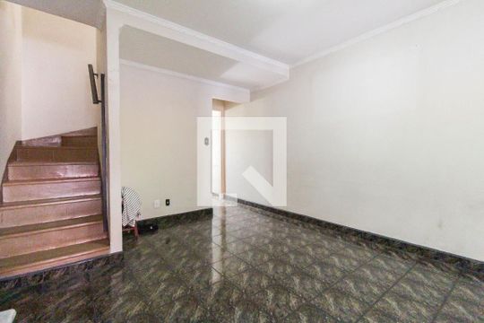 Sala de casa à venda com 2 quartos, 100m² em Itaquera, São Paulo
