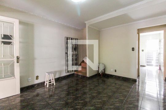 Casa à venda com 2 quartos, 100m² em Itaquera, São Paulo