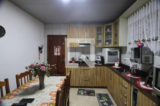 Cozinha de casa à venda com 2 quartos, 140m² em São José, Canoas