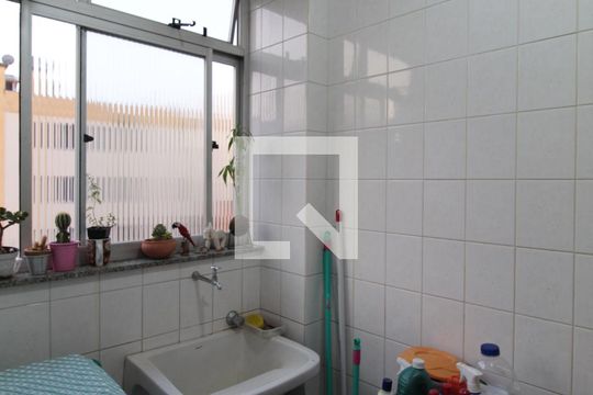 Área de Serviço de apartamento para alugar com 3 quartos, 98m² em Castelo, Belo Horizonte