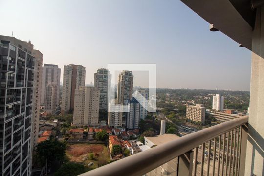 Terraço - Vista de kitnet/studio à venda com 1 quarto, 32m² em Santo Amaro, São Paulo