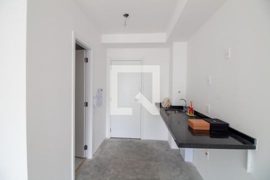 Cozinha de kitnet/studio à venda com 1 quarto, 32m² em Santo Amaro, São Paulo