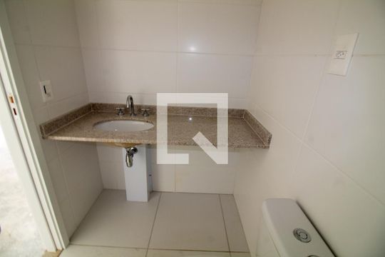 Banheiro de kitnet/studio à venda com 1 quarto, 32m² em Santo Amaro, São Paulo