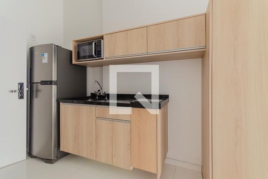 Cozinha de kitnet/studio para alugar com 1 quarto, 28m² em Vila Mariana, São Paulo
