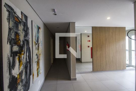 Hall de apartamento para alugar com 2 quartos, 60m² em Parque Viana, Barueri