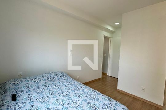 Suíte 1 de apartamento para alugar com 2 quartos, 60m² em Parque Viana, Barueri