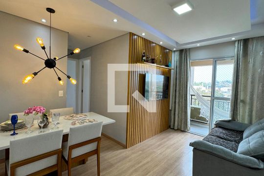 Apartamento para alugar com 2 quartos, 60m² em Parque Viana, Barueri
