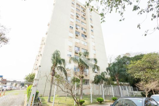 Fachada do Prédio de apartamento à venda com 3 quartos, 63m² em Sarandi, Porto Alegre