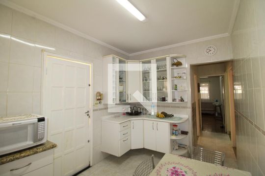 Cozinha de casa à venda com 3 quartos, 136m² em Vila Vitorio Mazzei, São Paulo