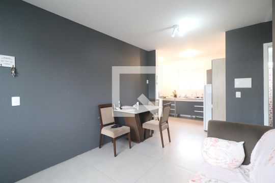 Apartamento à venda com 2 quartos, 61m² em Santo Afonso, Novo Hamburgo